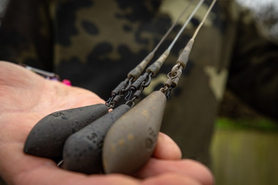 Picture of Dark Matter Leader QC Hybrid Clip